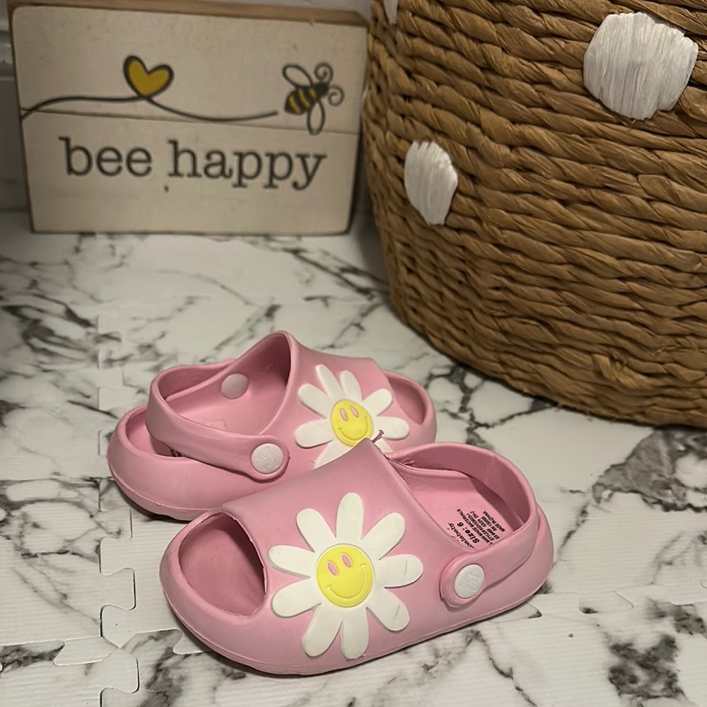 Kids Pink Flower Sandals